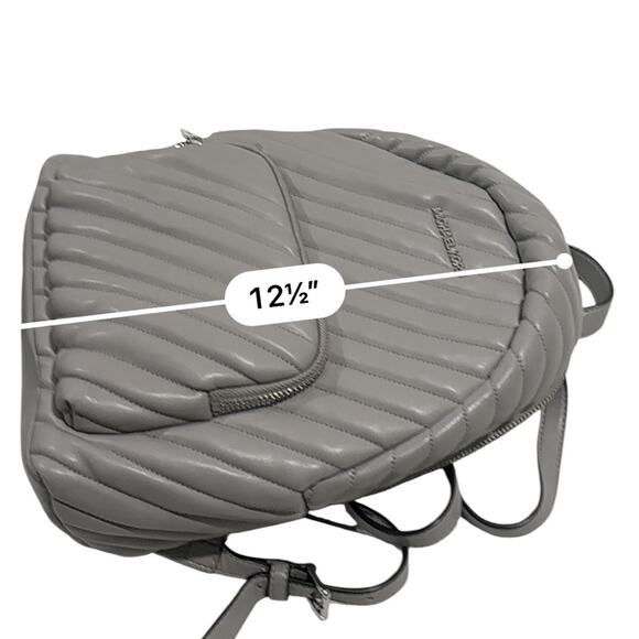 Michael Kors ERIN Gray Quilted Backpack - Picture 7 of 8